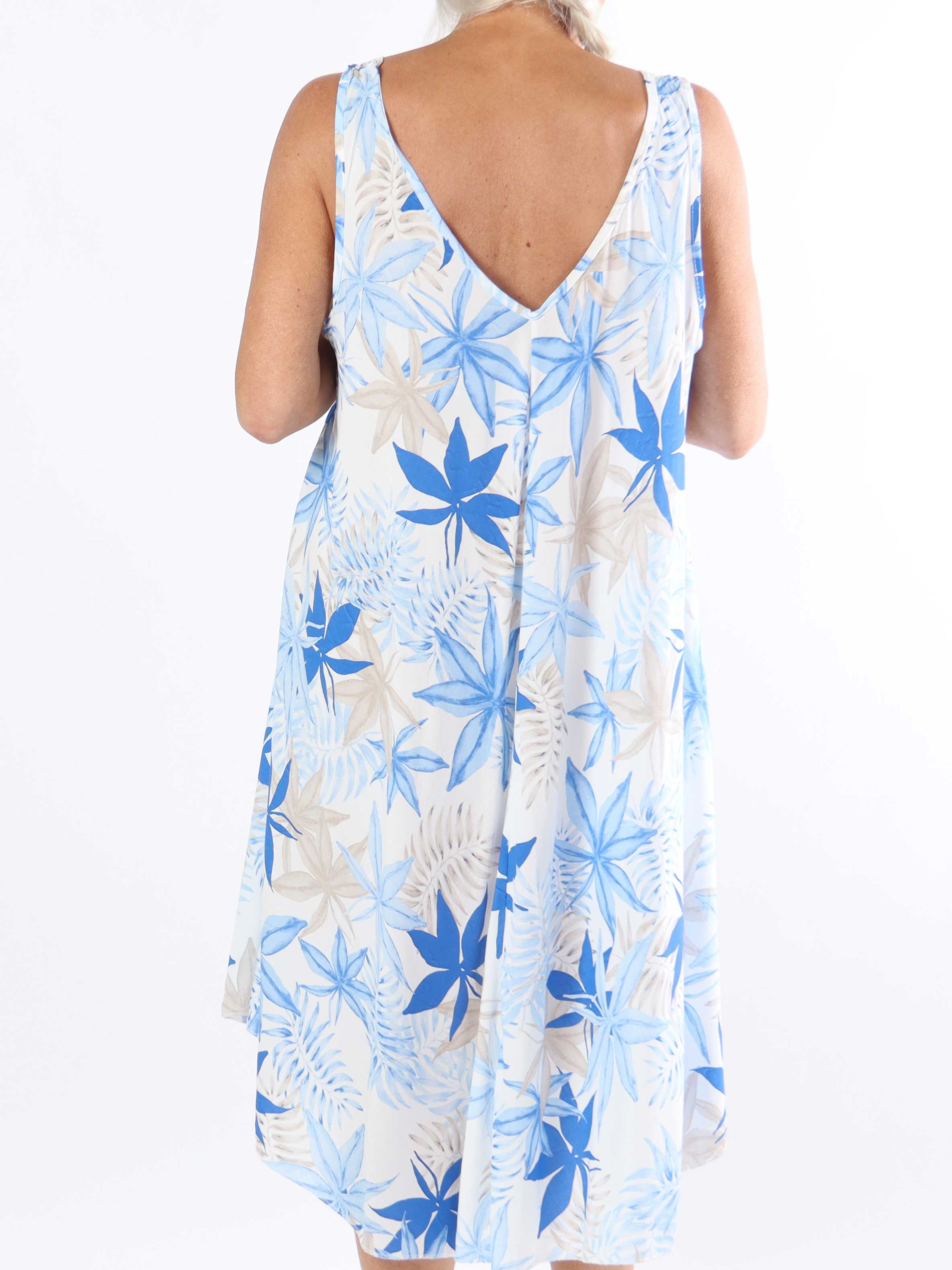 Sigri - Plus size blomsterkjole i viskose med bredestropper